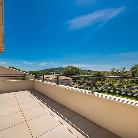 Spacious House With Terrace And Garden Sainte-Maxime